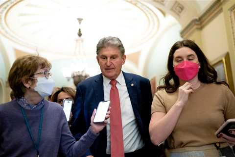 Manchin Pulls Support From Biden’s Social Policy Bill, Imperiling Its Passage