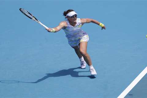 Stosur busts 19-year Australian Open hoodoo