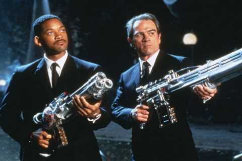 Will Smith’s Men in Black Trilogy Returns to Streaming