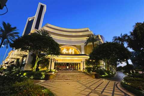 Wynn Resorts stock purchased by Tilman Fertitta