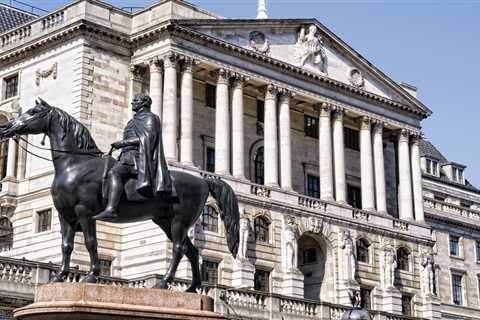 Bank of England blames surge in early retirement for Britain’s economic woes