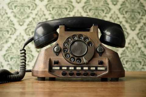 Who invented the telephone? | `