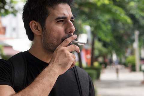 Smoking cessation, rather than reduction, linked to lower risk for dementia