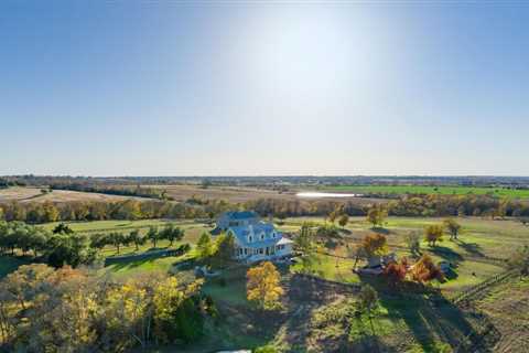 Big Chappell Hill ranch with rolling hills and sweeping vistas steps onto market for $7.75M