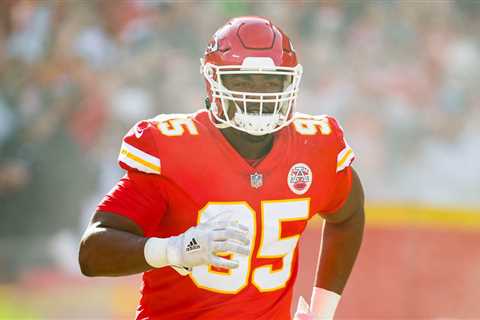 Chiefs News 8/4: Reporter says there is optimism about Chris Jones deal