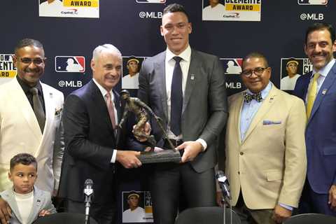 In New York, Judge’s Roberto Clemente Award Win Carries Special Meaning
