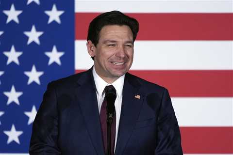 In Iowa, Ron DeSantis Takes His Loss as a Win