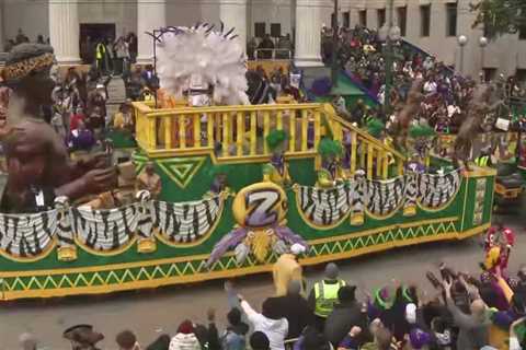 LIVE NOW: Parades roll through New Orleans on Fat Tuesday 🎭
