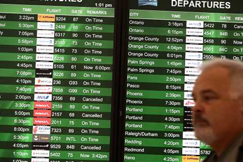 Hundreds of flights delayed across Bay Area airports