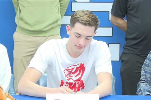 Tulip signs with West Alabama