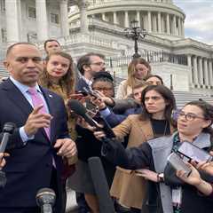 U.S. House Minority leader Jeffries to appear at congressional hearing on abortion rights in FL •..