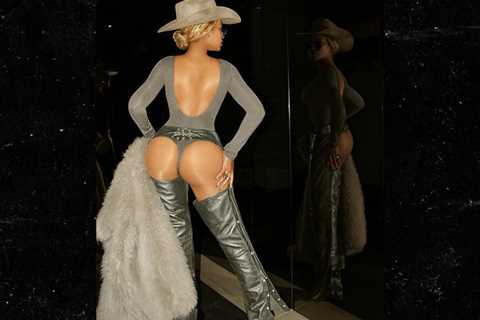 Beyoncé Bares Ass in Leather-based Chaps, ‘Cowboy Carter’ Promo Going Robust