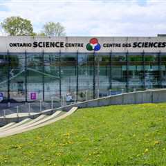 Closing science centre unnecessary, says firm of architect who designed building