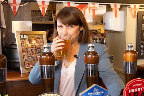 Rachel Reeves' Budget Tax Raid Could Increase Price of Pint by 5p