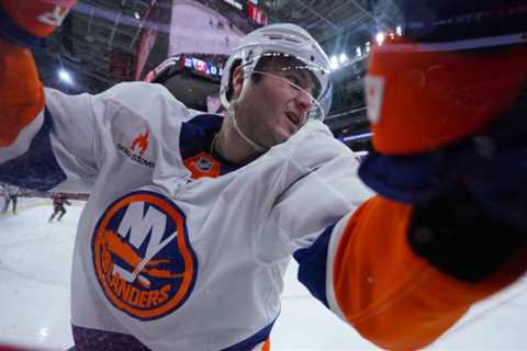 NHL Injuries Update: Ducks, Bruins, Stars, and More