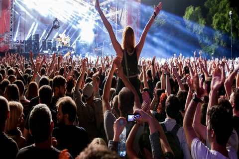 The Ultimate Guide to Dressing for Festivals in Southeast Texas