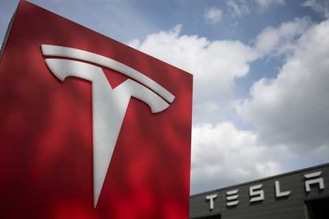 Samsung deal for AI chips hailed by Musk at $16.5bn