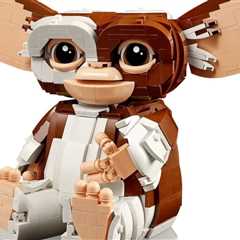 Lego Gizmo Breaks All ‘Gremlins’ Rules for Fun