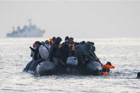 Labour's Migration Strategy Critiqued Amid Soaring Small Boat Crossings