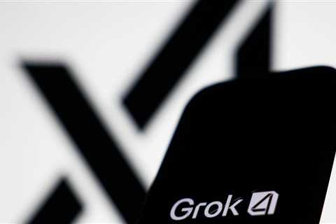 Grok 4 Available for Free to All Users Now