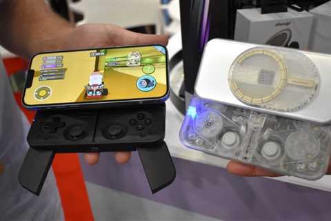 Pop-Out Phone Controller: A Game Changer for Mobile Gaming