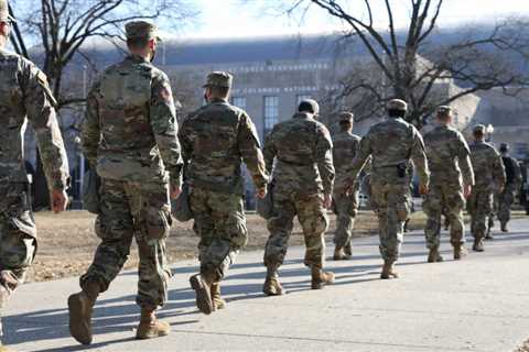 Trump Deploys National Guard to Memphis, U.S. Military Lawyer Weighs in on Legality