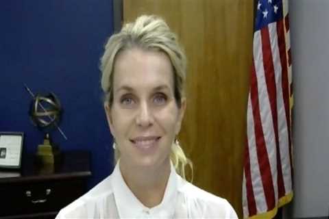 The Power of Communication: How to Effectively Reach Your Elected Officials in Pinellas County,..