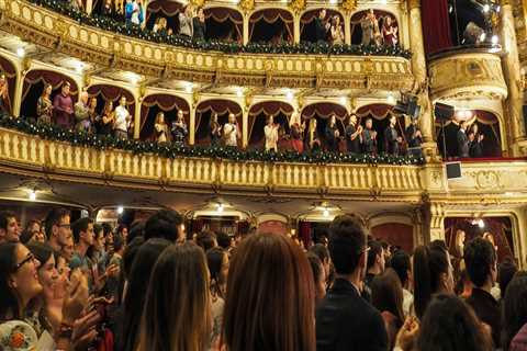 The Ultimate Guide to Dress Code for Musical Events in Southeast SC: An Expert's Perspective