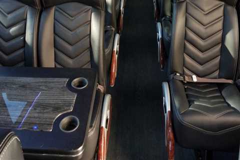 Exploring Middle Tennessee: The Best Bus Tours for an Unforgettable Experience