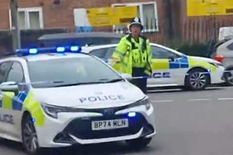 Counter-Terror Police Respond to Stabbing Near Catholic Primary School in U.K.